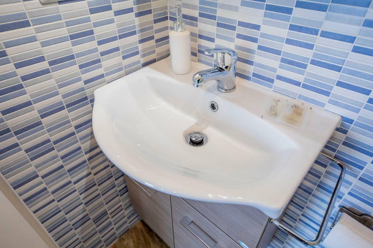 Borgo Marino Suite B&B Cefalu Exterior photo